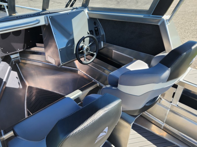 Oceanpro 545 Hard Top Boat